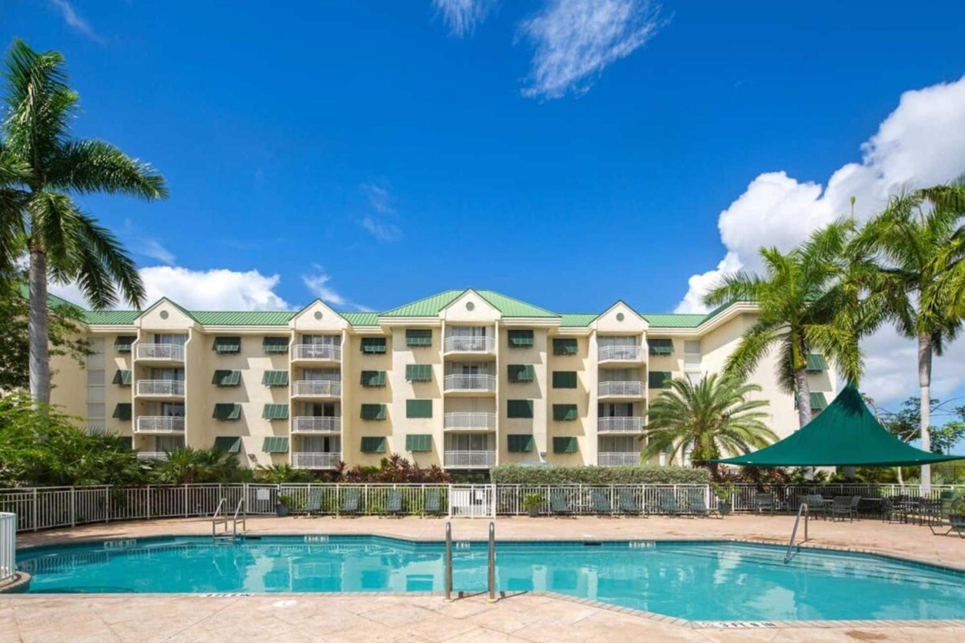 Tortuga Suite At Sunrise Suites Resort - Heated Pool, Hot Tub & Free Parking Кі-Вест Екстер'єр фото